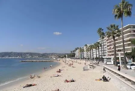 102-Appartement Refait A Neuf Vieil Antibes 0*,  Frankrig